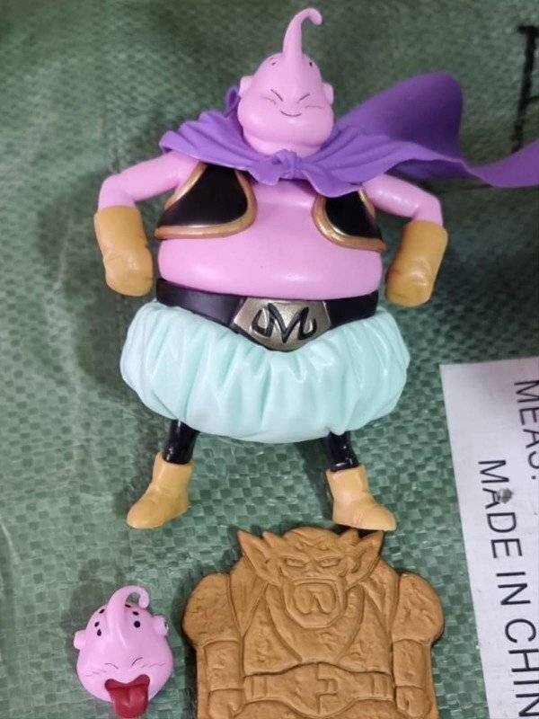 Majin Boo 14 Cm De Altura Con Cabeza Intercambiable