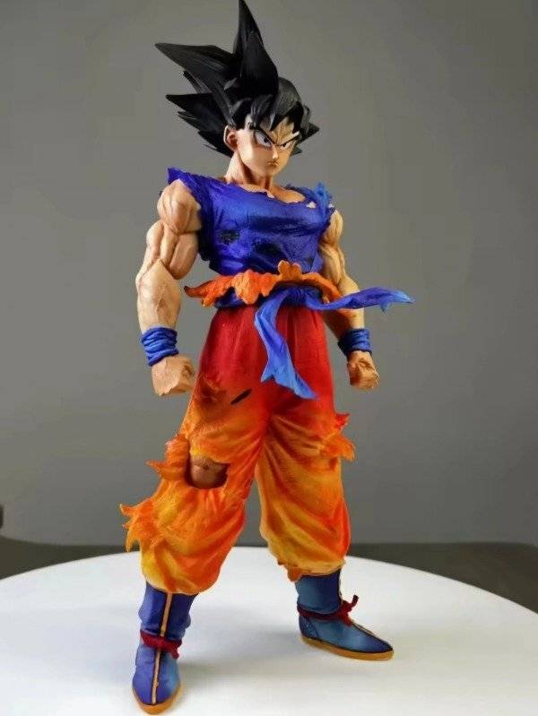 Dragon Ball Goku 31Cm
